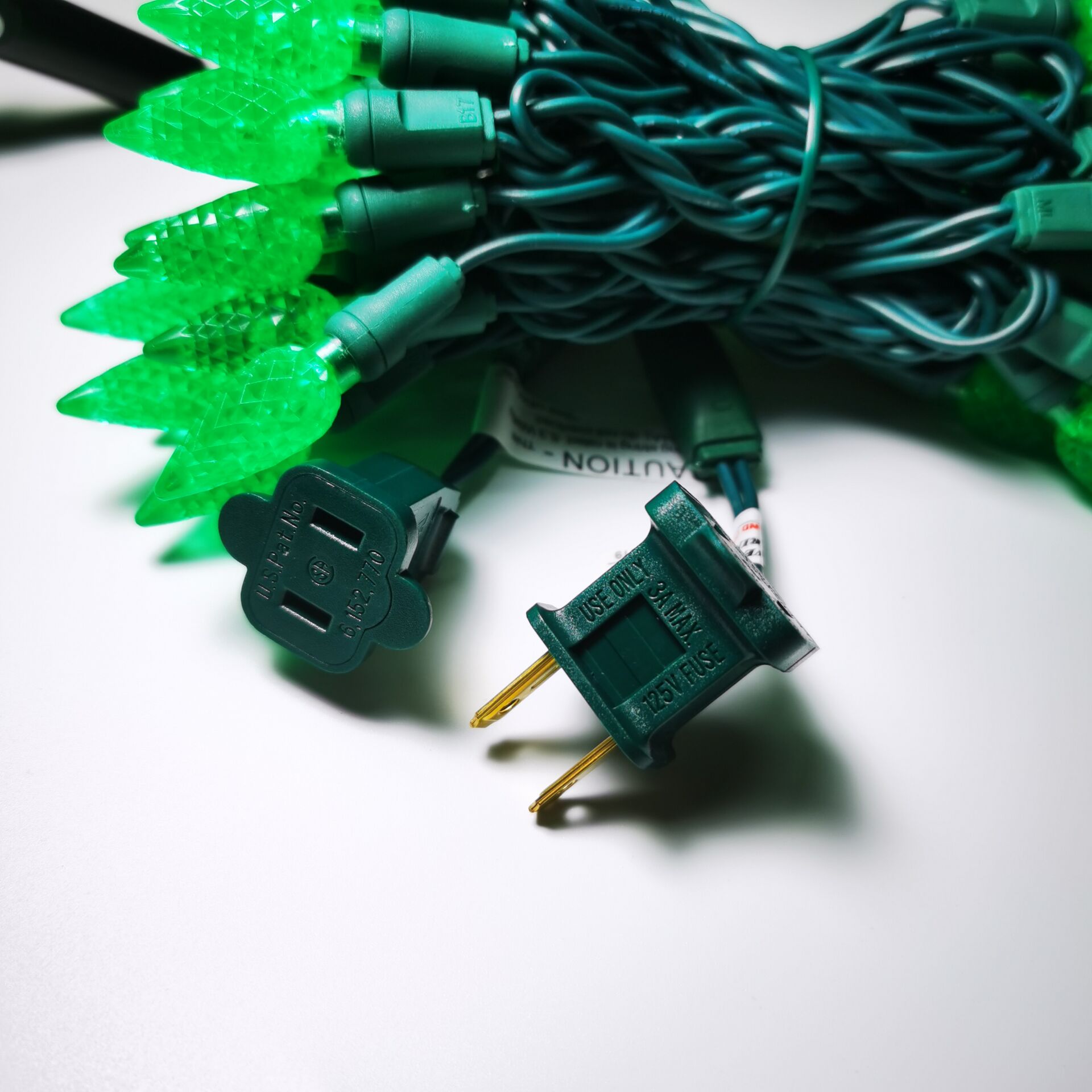 Cadena de luces LED verde fresa UL C6