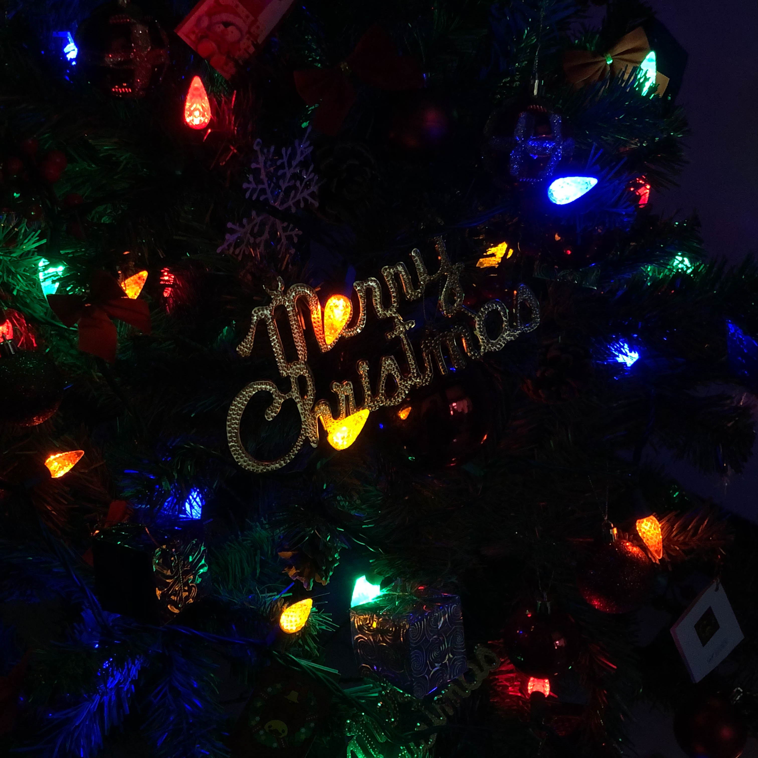 Luces de Navidad LED de fresa C6 impermeables múltiples UL