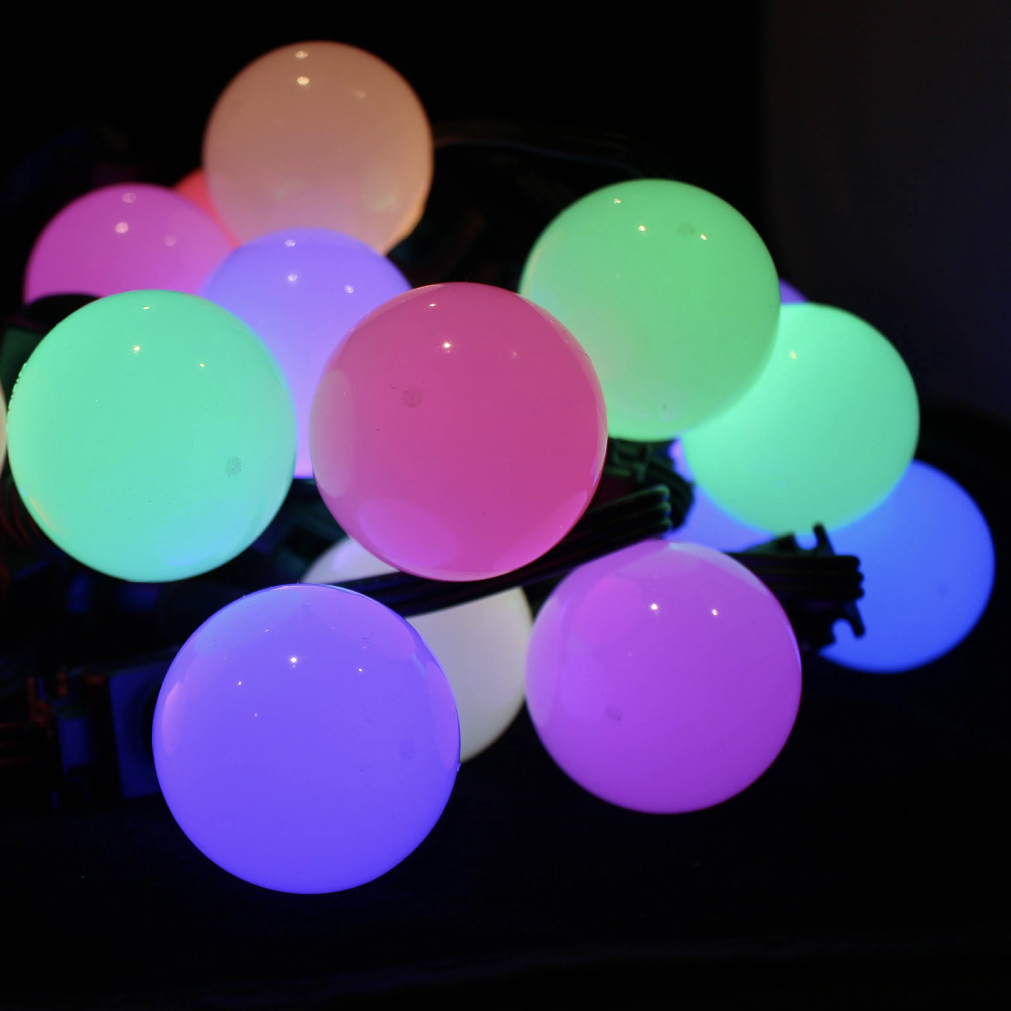 Guirnalda de luces opaca RGB G40