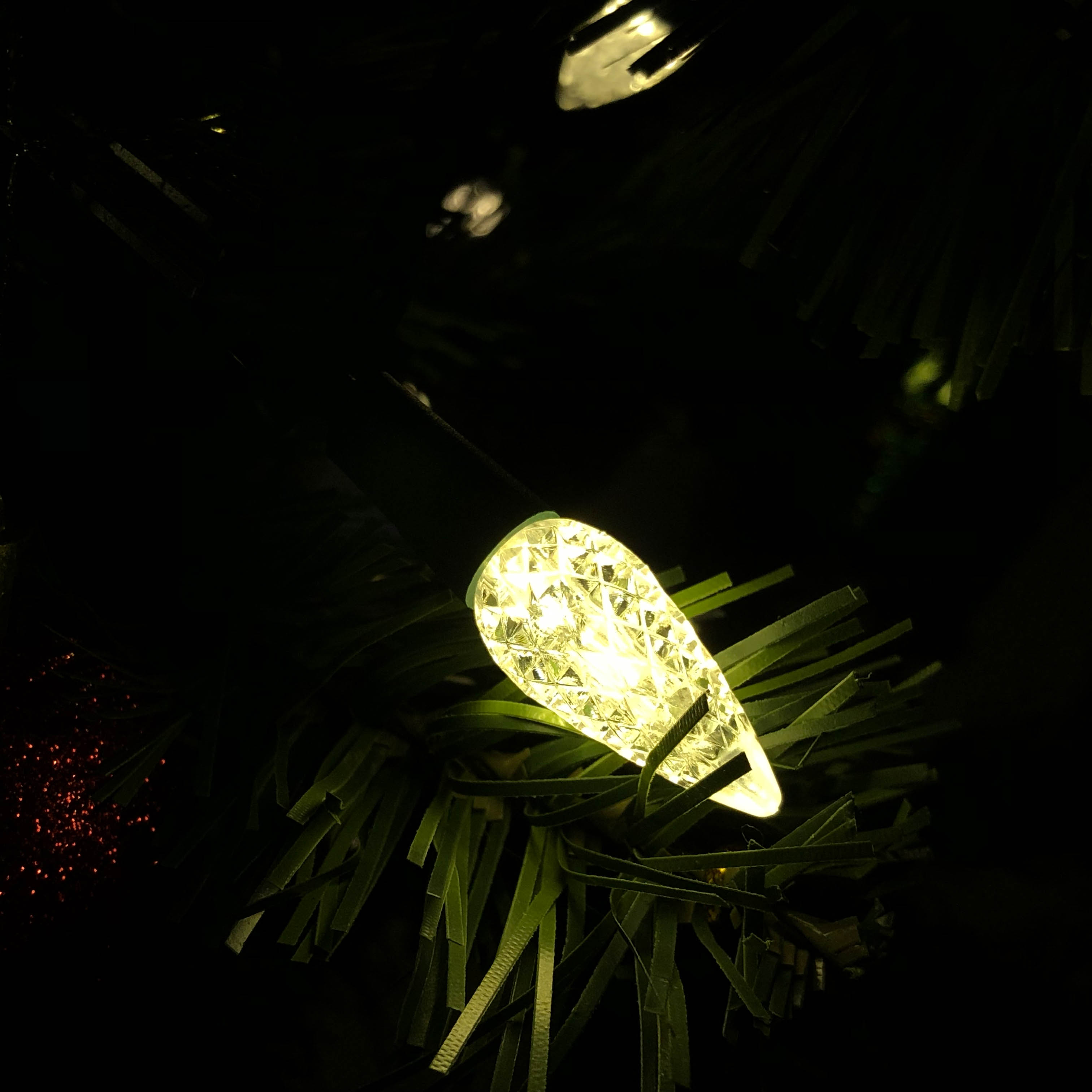 C6 Luces de cadena LED de fresa Luces navideñas amarillas UL
