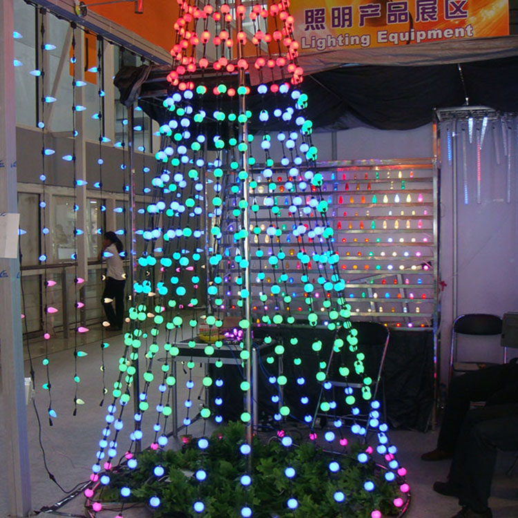 Instalaci&oacute;n de iluminaci&oacute;n exterior comercial